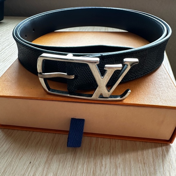 Louis Vuitton Black and Silver Leather Belt